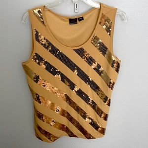 Gold shell with gold accents in size large